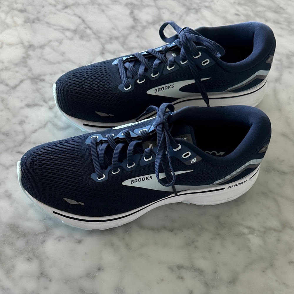 Brooks Ghost Women’s Navy Blue Athletic Shoes